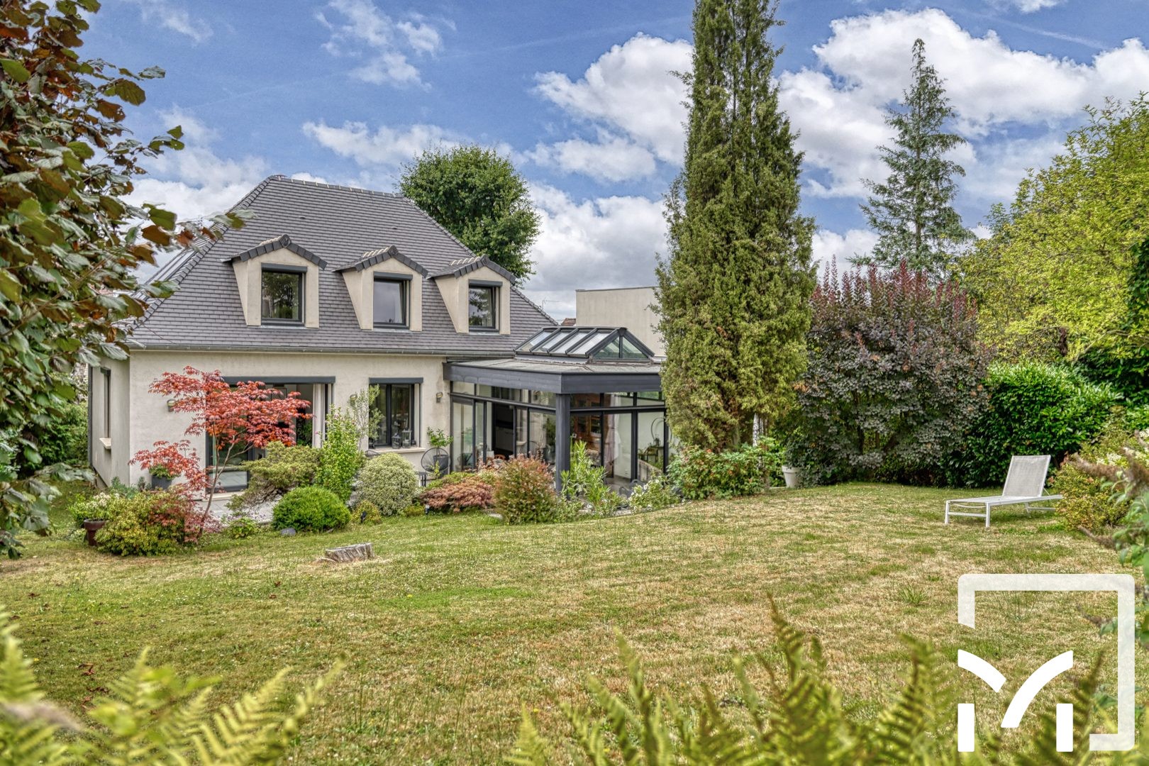 Maison contemporaine 156 m² avec jardin La Celle-Saint-Cloud