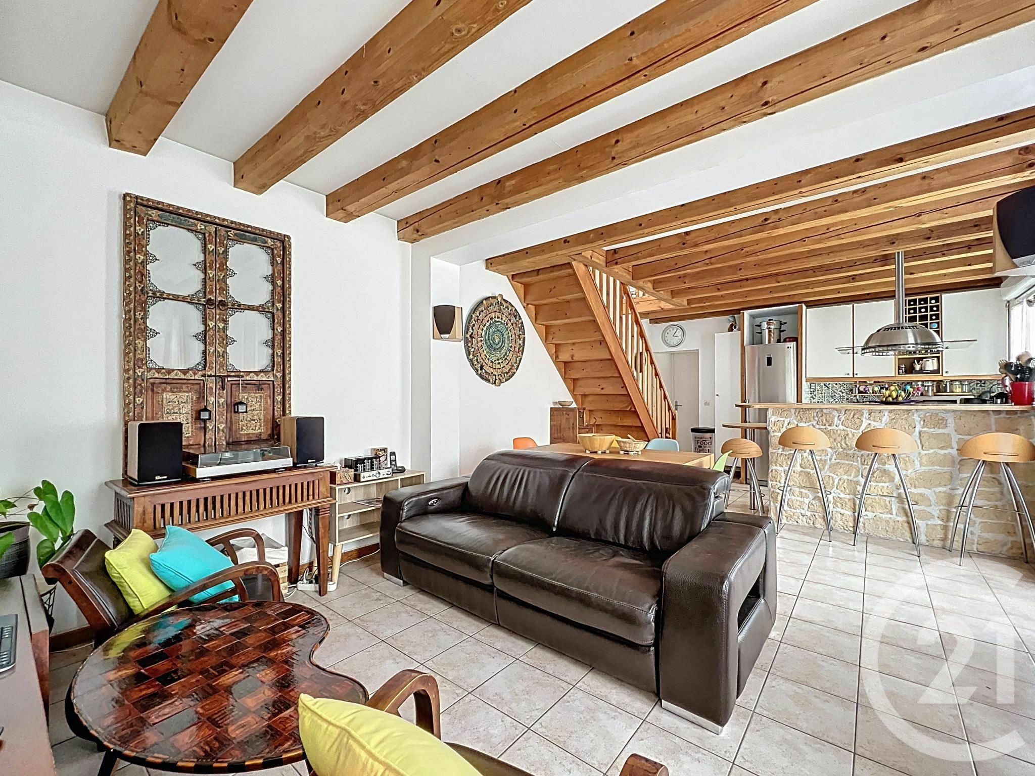 Appartement F3 61m2 lumineux proche gare à Chatou 78400