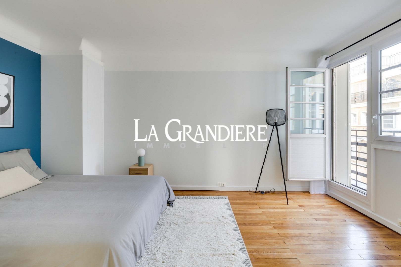 Location appartement de 46m2 à PARIS 16