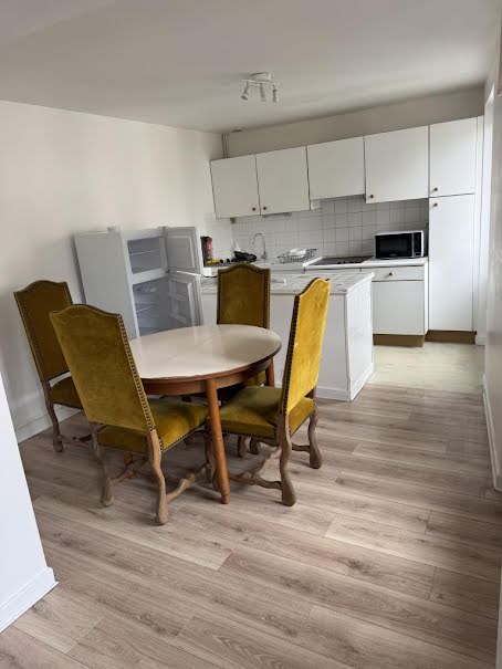 Furnished Apartment 69 sqm 3 Rooms Fontainebleau Available 07/25