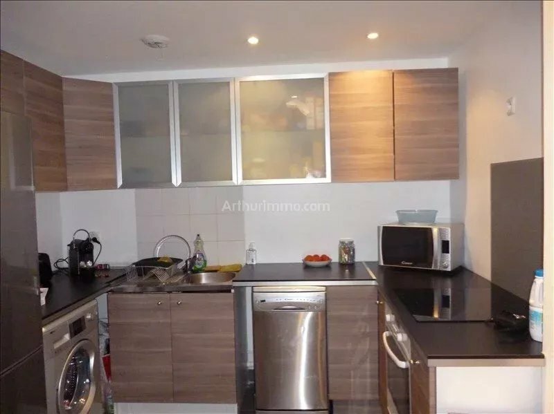 APPARTEMENT 3 PIECES- PROCHE CENTRE COMMERCIAL