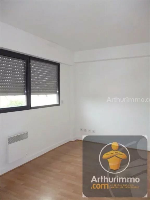 APPARTEMENT 3 PIECES- PROCHE CENTRE COMMERCIAL