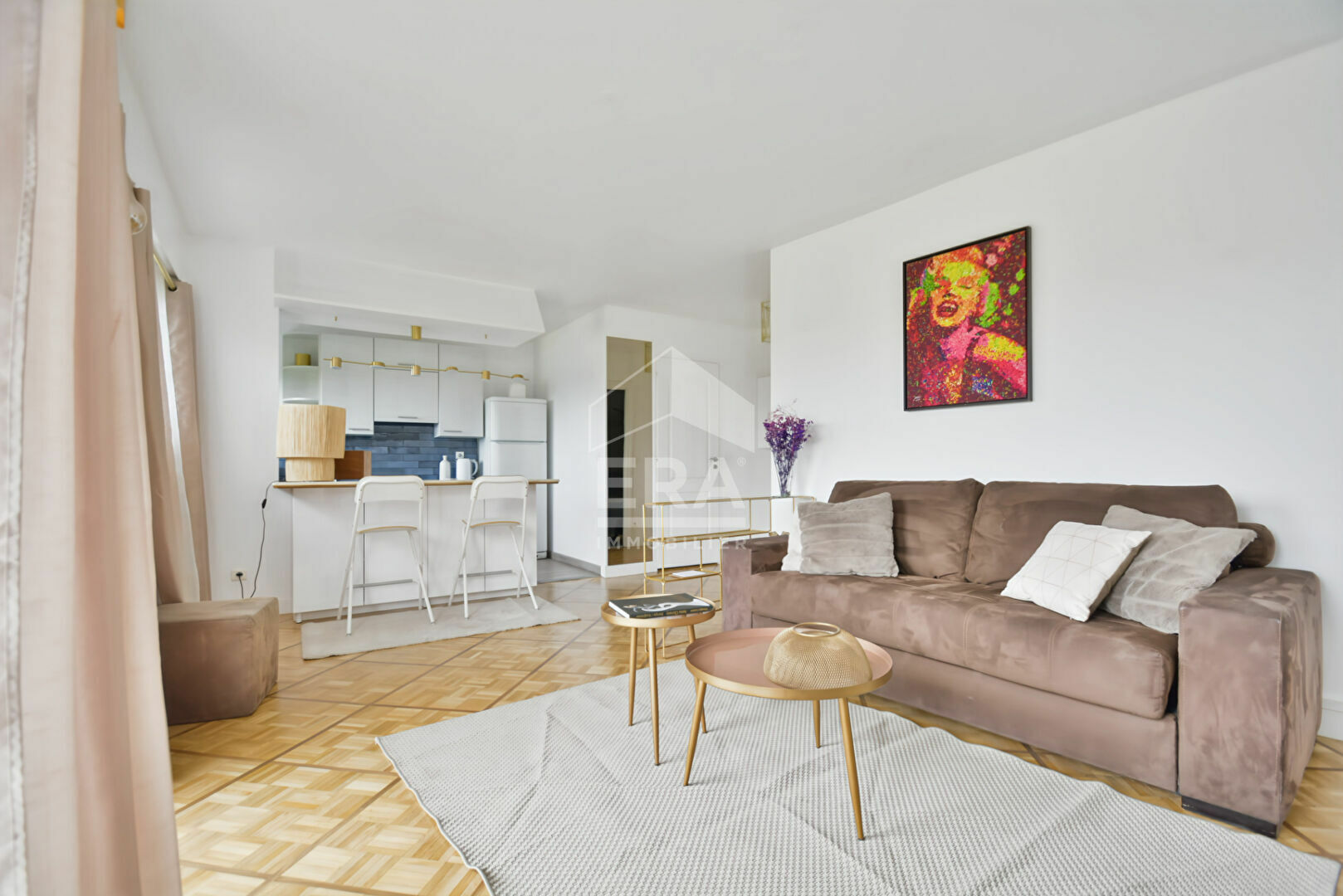 High-Floor 35 sqm Apartment with Seine View in Boulogne Billancourt