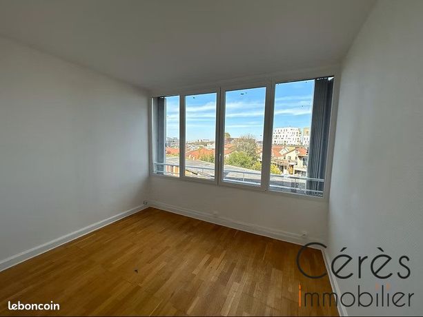 Appartement de 3 pièces à Romainville (93230)