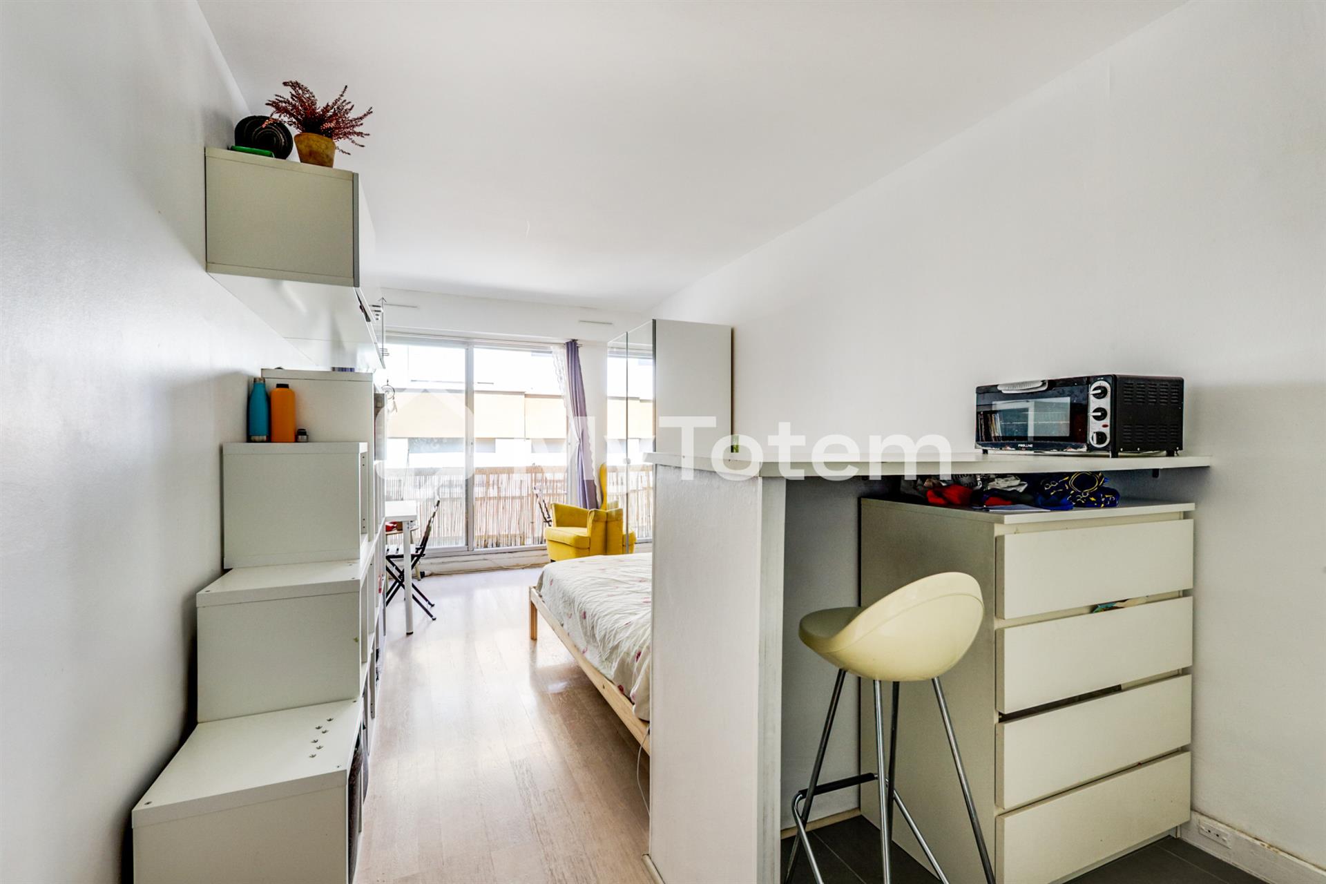 Paris 20e - Studio 22,89 m2 + balcon + parking