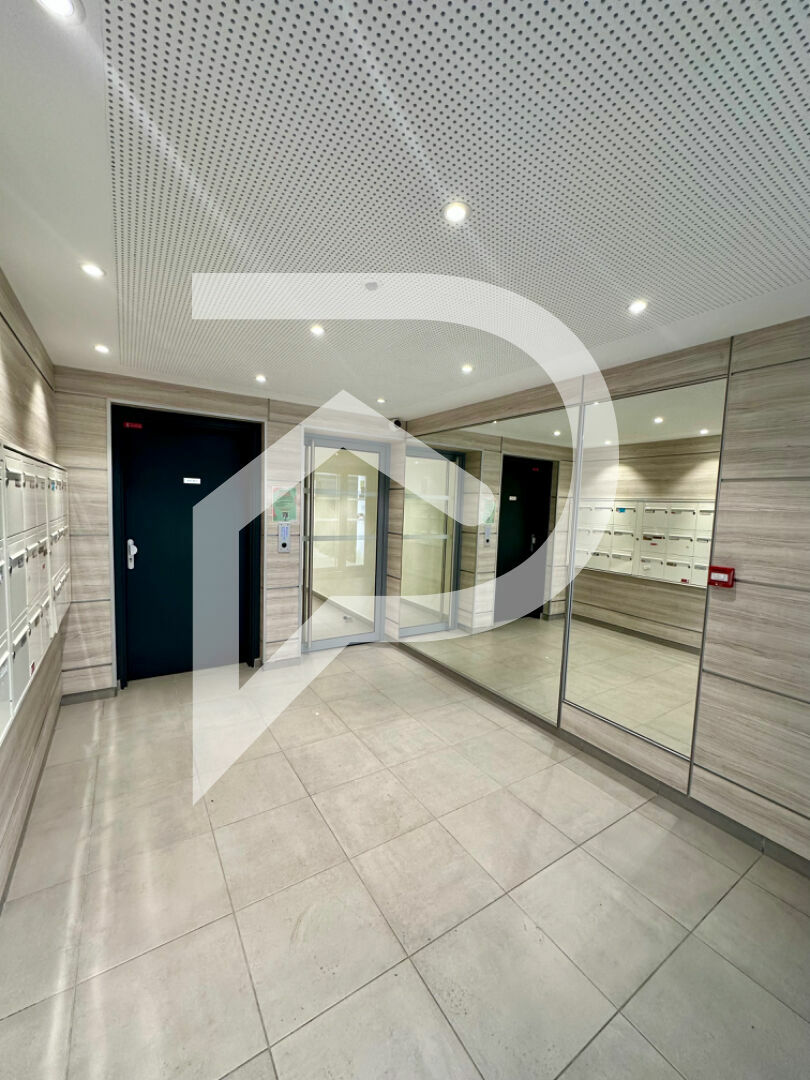 ROSNY SOUS BOIS Appartement Studio 31 m2