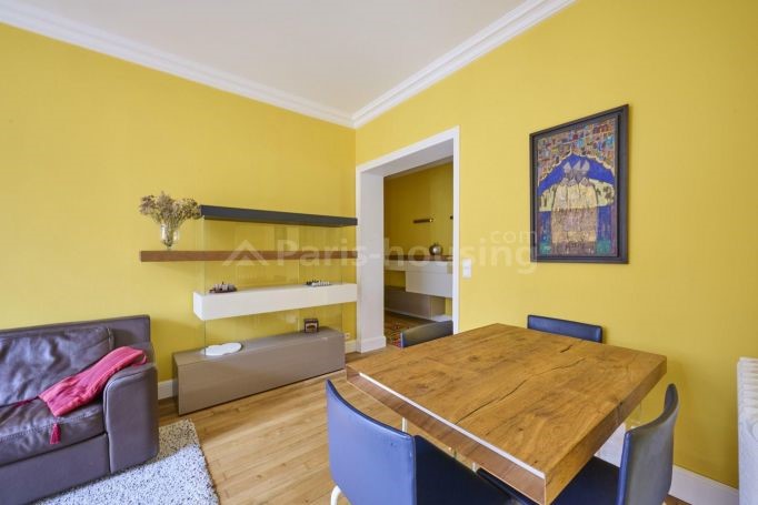 Location appartement de 72m2 à PARIS 16