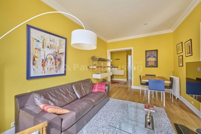 Location appartement de 72m2 à PARIS 16