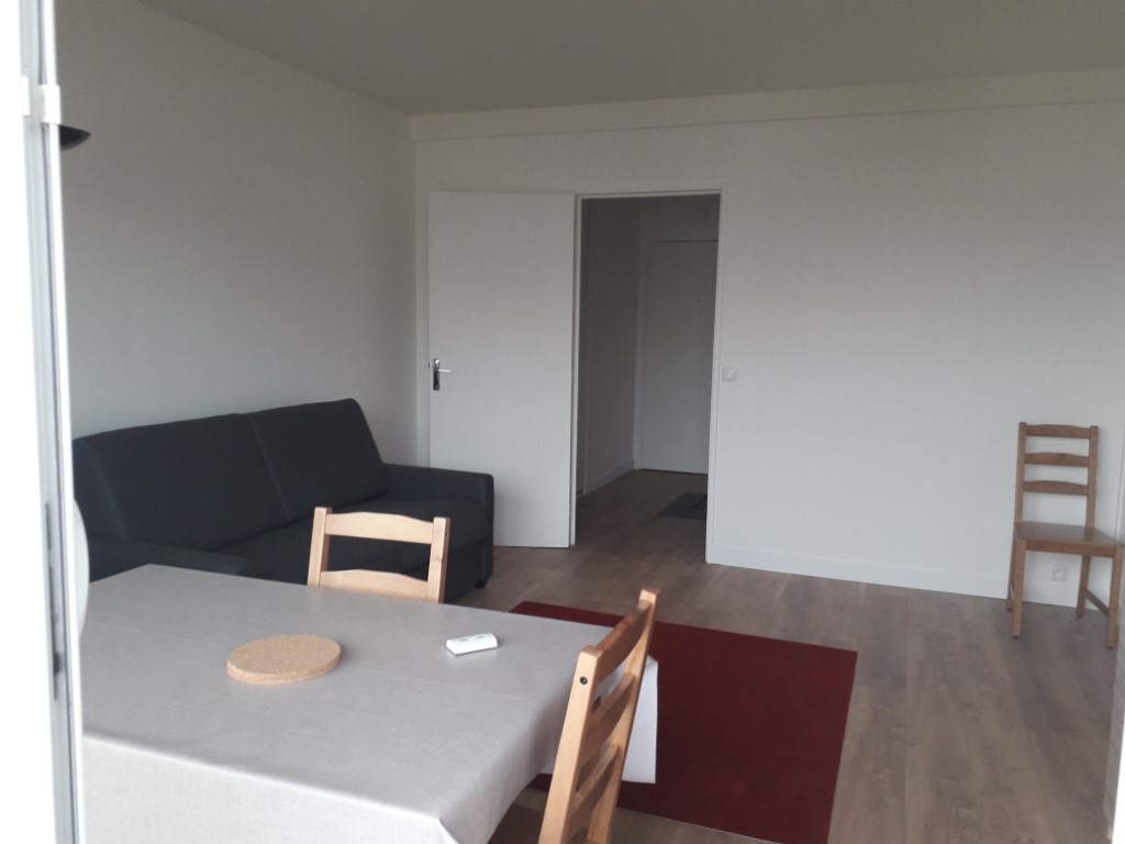 27 sqm apartment for rent in PARIS 12