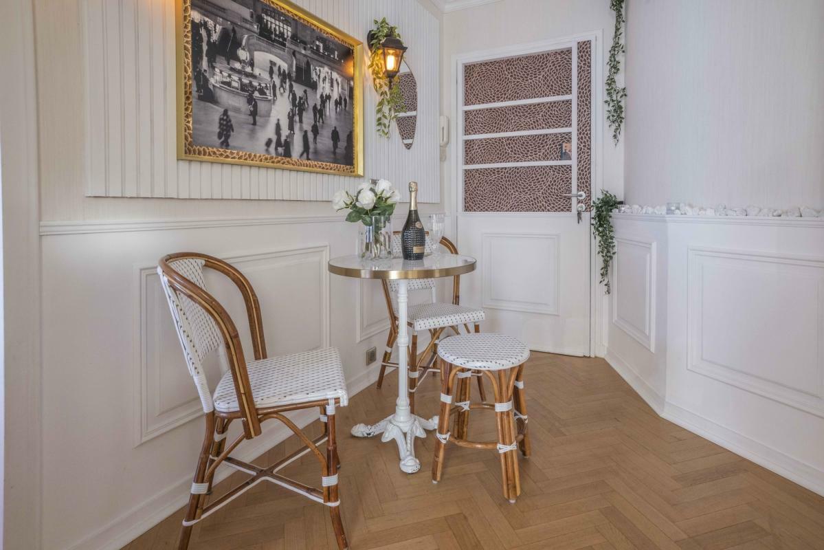62sqm apartment for rent in Courbevoie