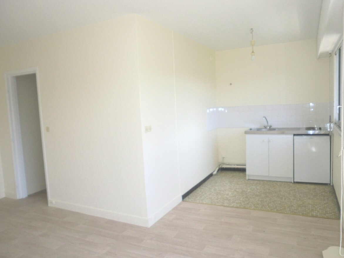 Location appartement de 28m2 à COMPIEGNE