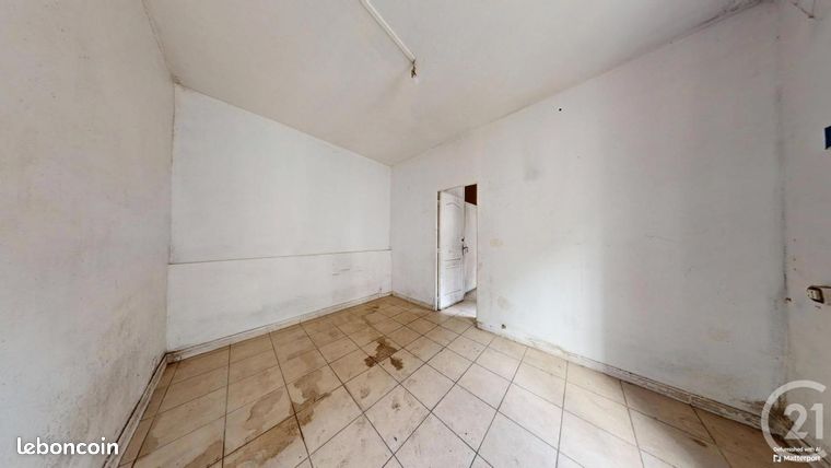 Casa 8 locali 110 mq
