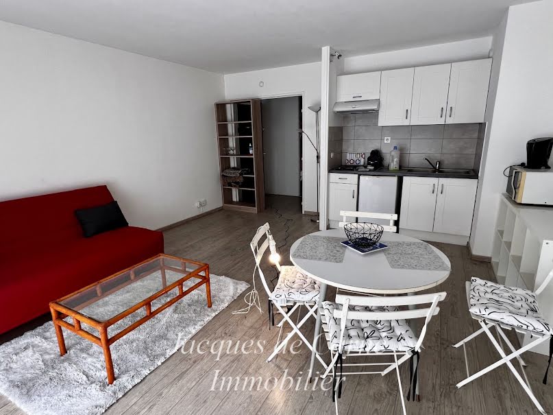 Furnished rental studio apartment 33 sqm