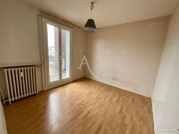 Appartement 3 pièces 50 m² dernier étage calme Fontenay sous Bois