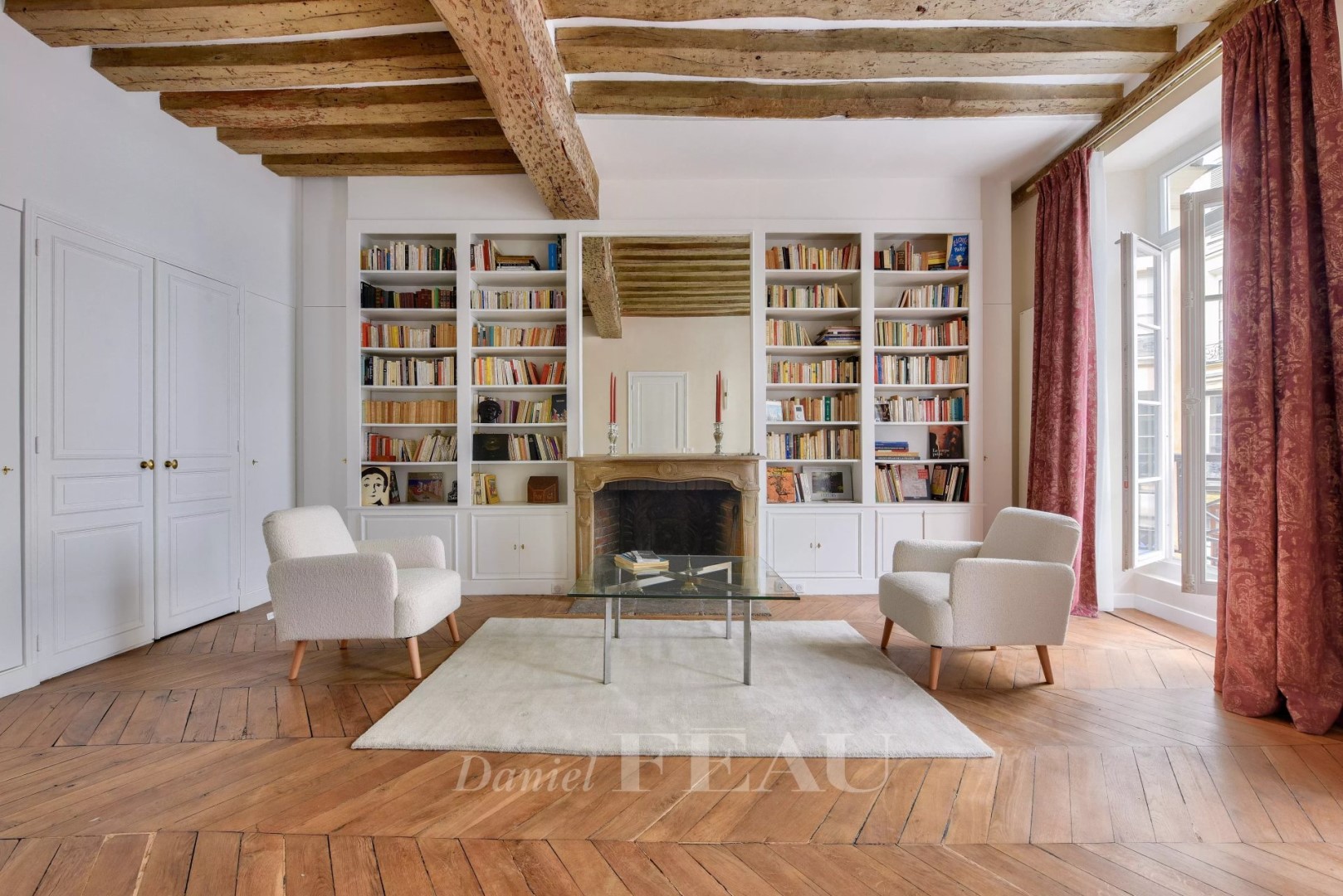 Rental apartment of 45sqm in PARIS 4