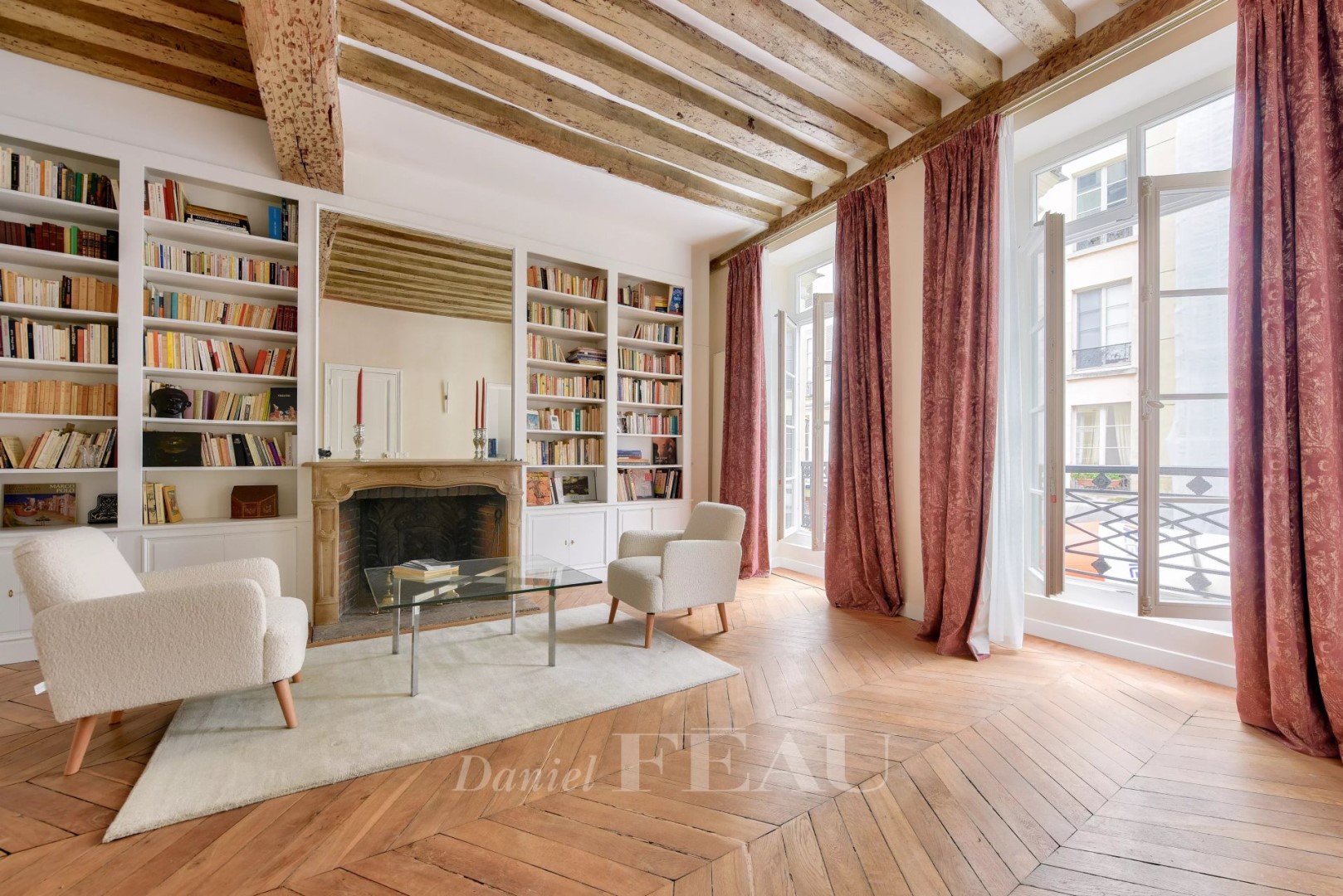 Rental apartment of 45sqm in PARIS 4