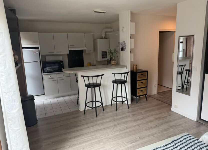 Location appartement, m2 T-2 à Le Port-Marly, 900 € | Orpi