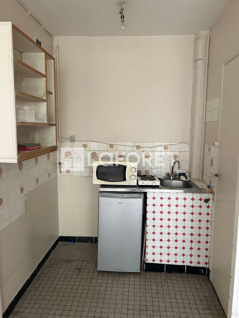 Sale of a 18 sqm apartment in PARIS 12