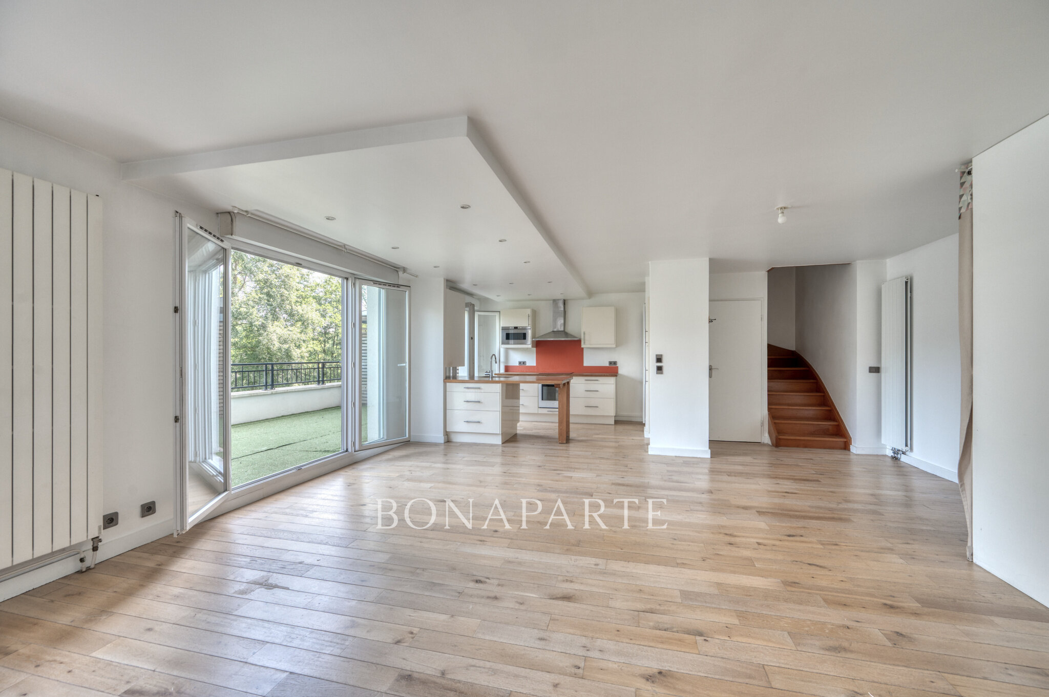 Charmant duplex avec terrasse - Bord de Seine