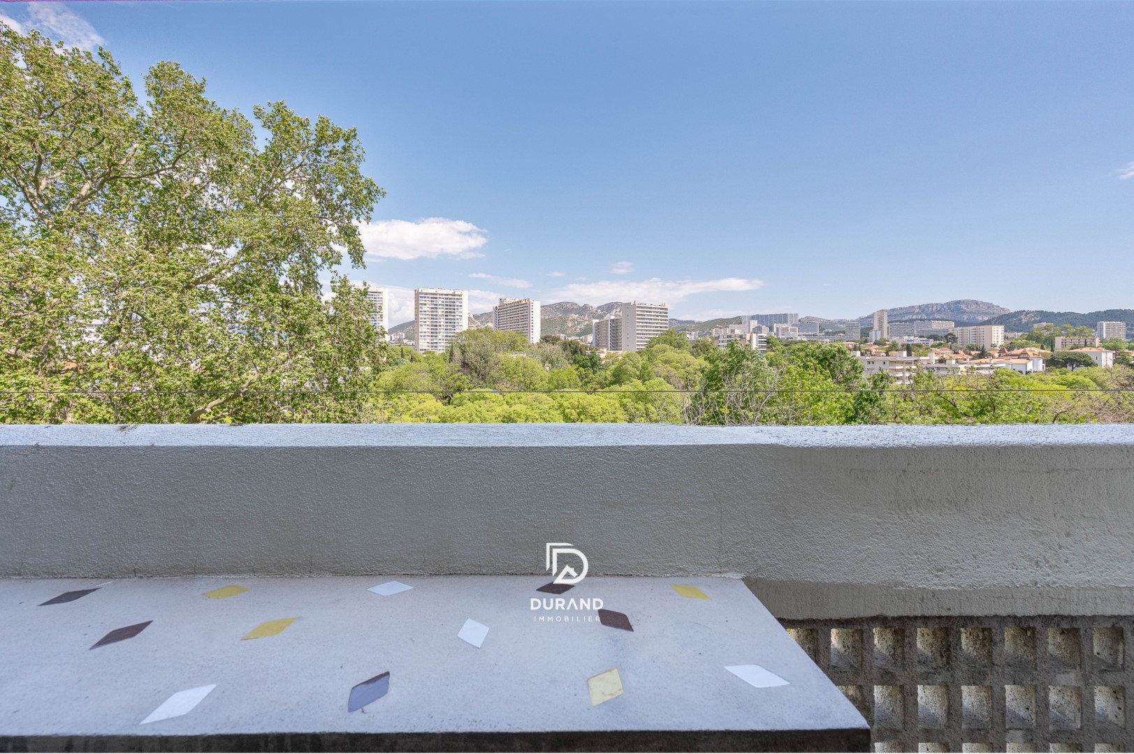 Vente appartement de 136m2 à MARSEILLE 8