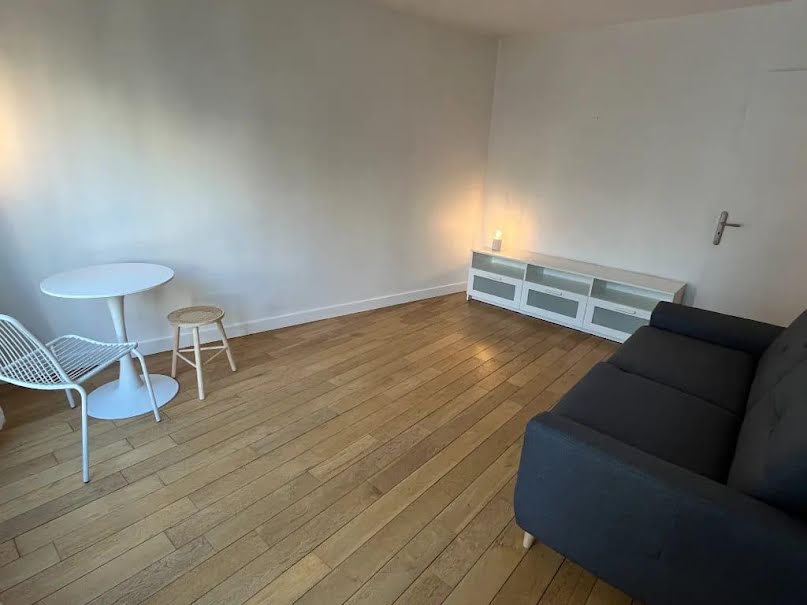 Furnished rental studio apartment 23 sqm