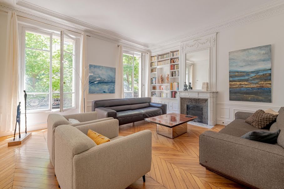 Furnished rental apartment 6 rooms 175 sqm