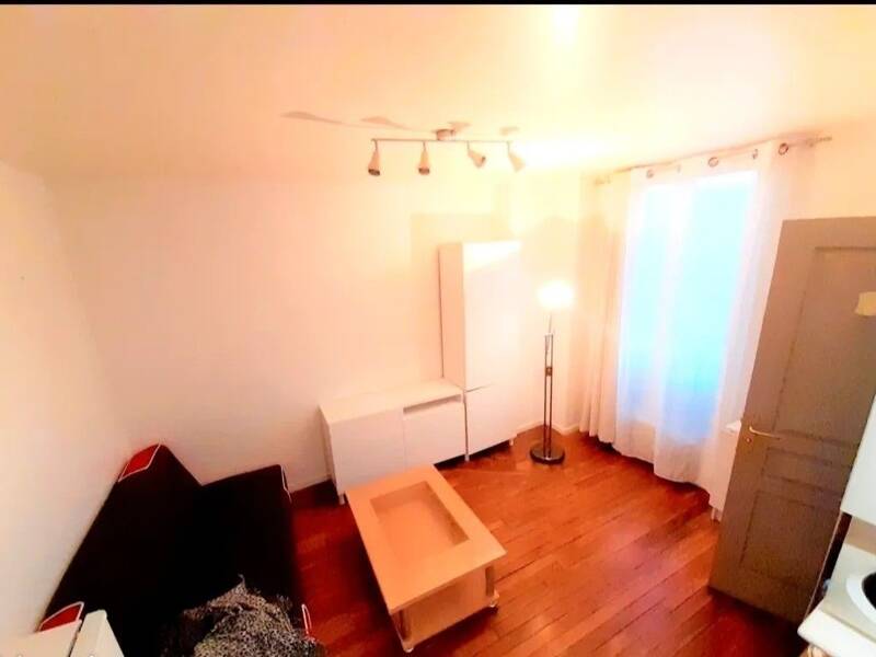 Apartment for rent of 28 sqm in IVRY SUR SEINE