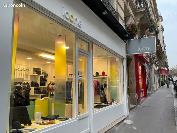 Lease transfer for a 50 sqm shop at the foot of Montmartre.