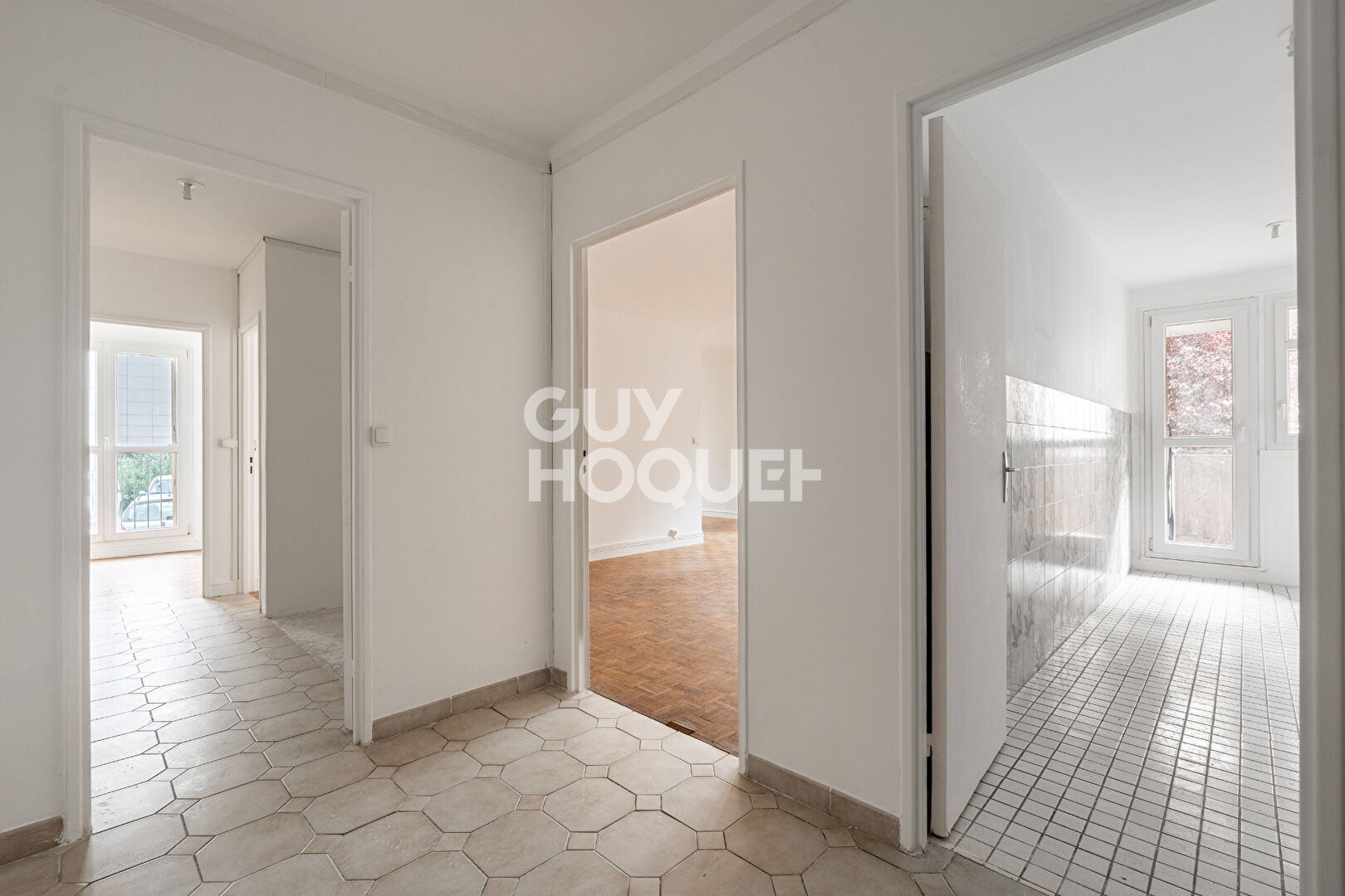 4-room apartment of 80 sqm - Near Villeneuve-la-Garenne Town Hall