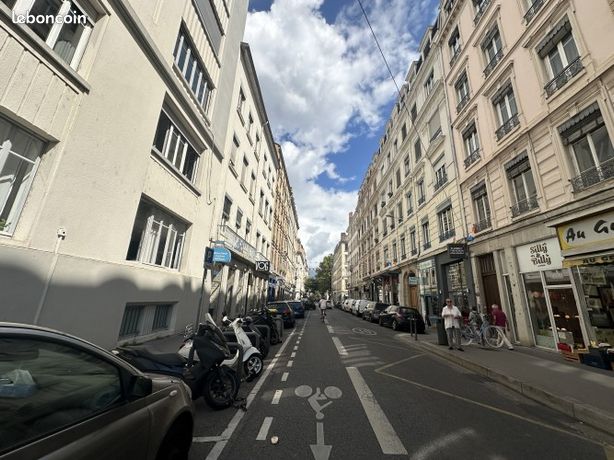 Bar/Brasserie/Tabac 100 m2