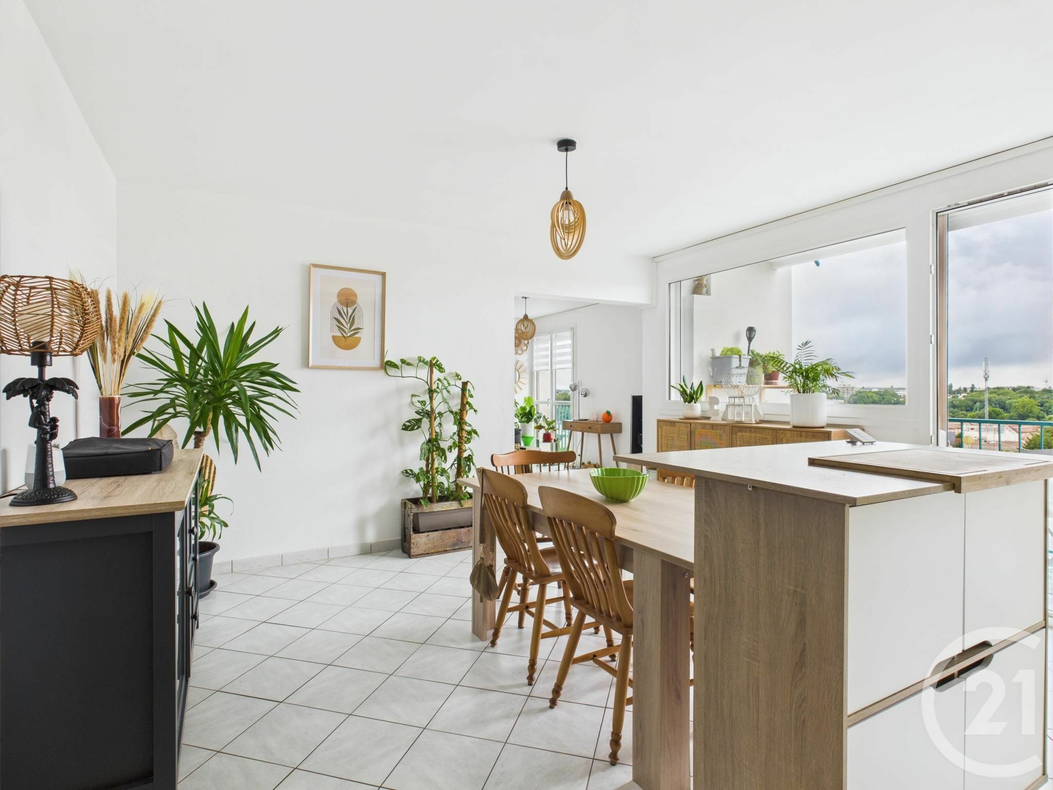 For sale: 63sqm apartment in CHARTRES