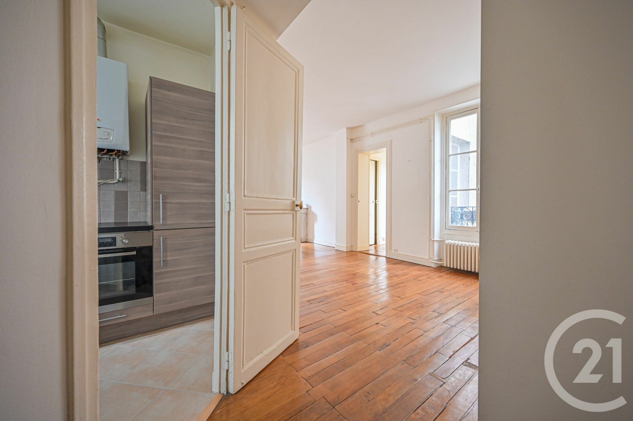 74sqm apartment for rent in PARIS 16