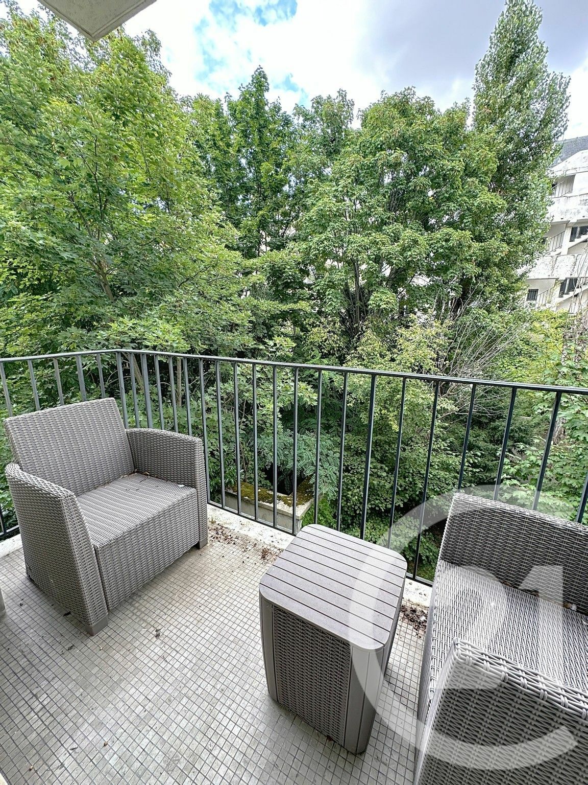 63 sqm apartment for rent in Neuilly-sur-Seine