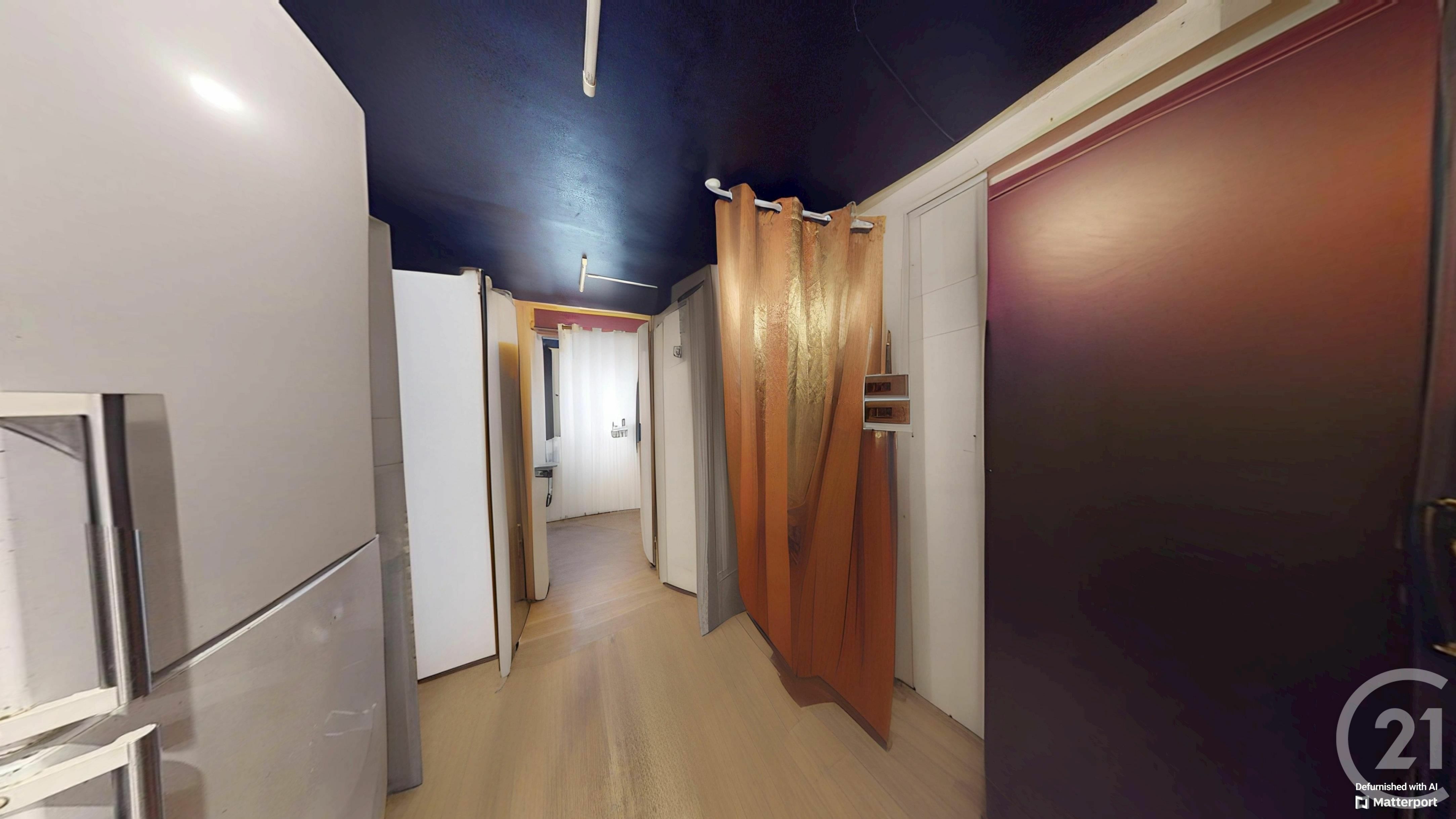 For sale: 14 sqm apartment in PARIS 18.