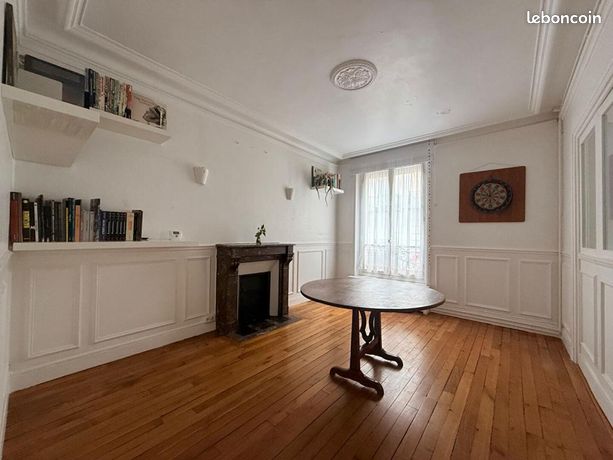Three-room apartment in Paris (75014)