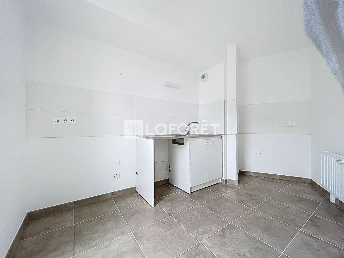 Stunning new apartment for sale - 4 rooms - 80.8 sqm