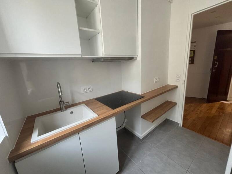 42sqm apartment for rent in Paris 15
