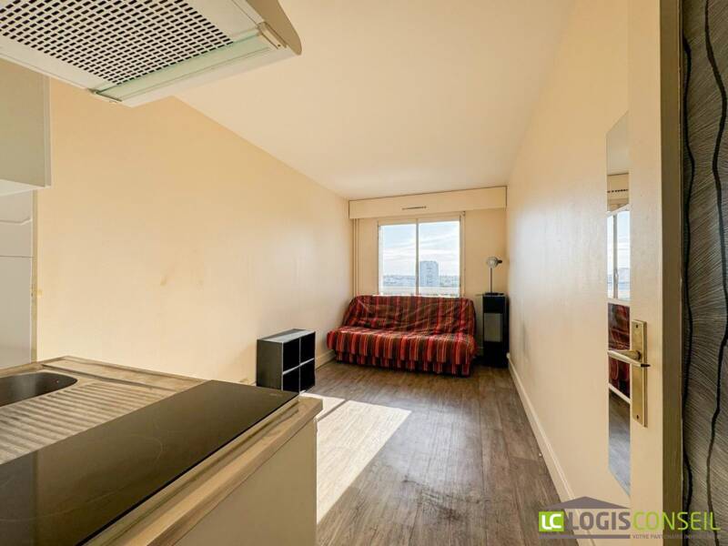 Location appartement de 18m2 à L HAY LES ROSES