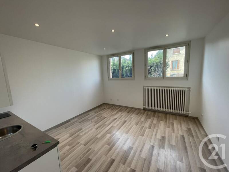 Location appartement de 19m2 à SAVIGNY SUR ORGE