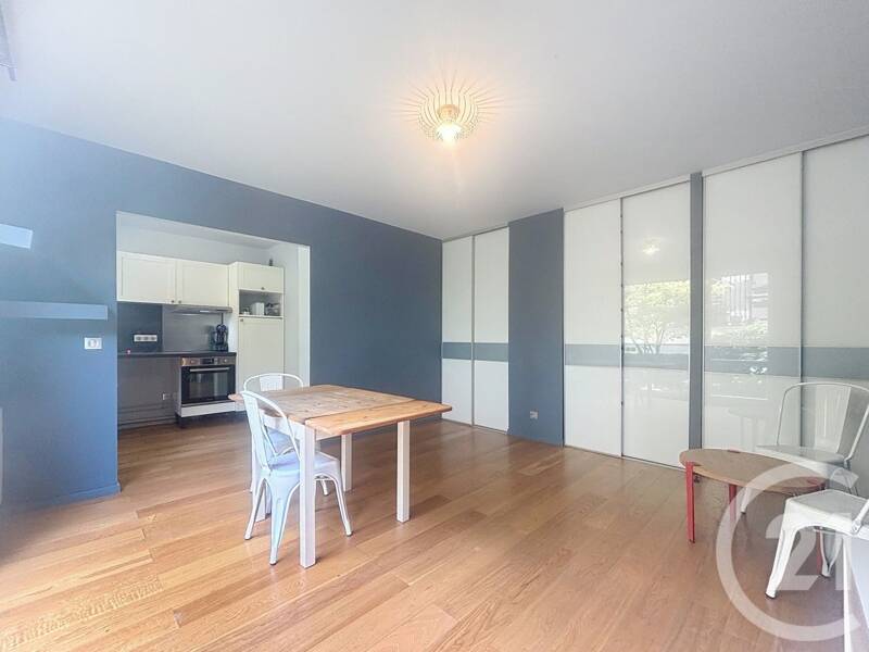 28sqm apartment for rent in PARIS 20