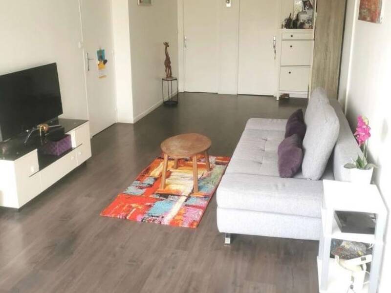 Apartment for rent, 68 sqm, in SAINT CLOUD.
