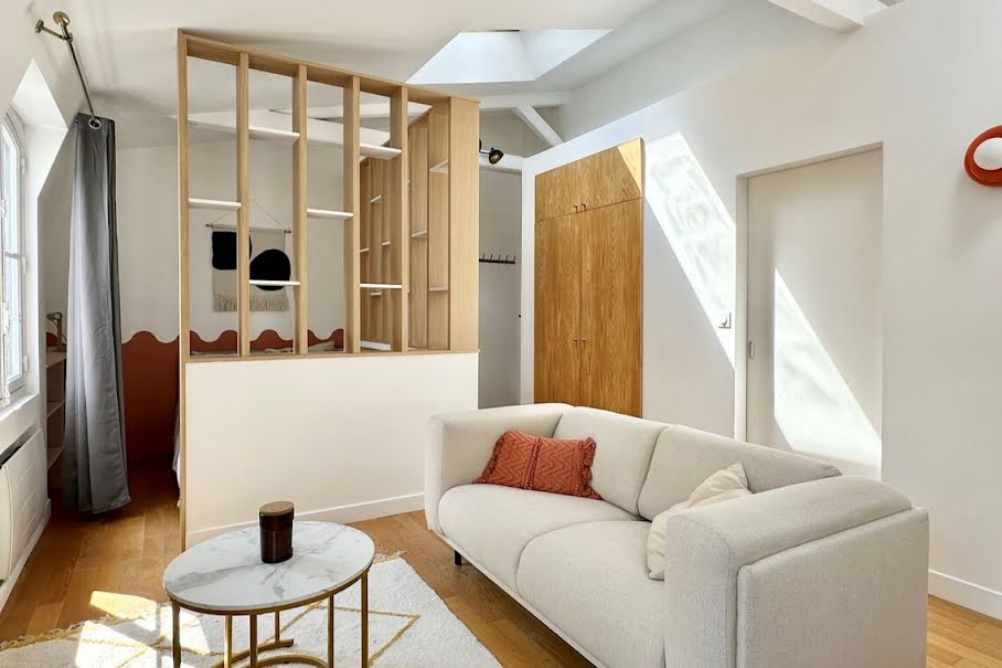 Studio meublé 31 m² lumineux Cité Monthiers Paris 9ème