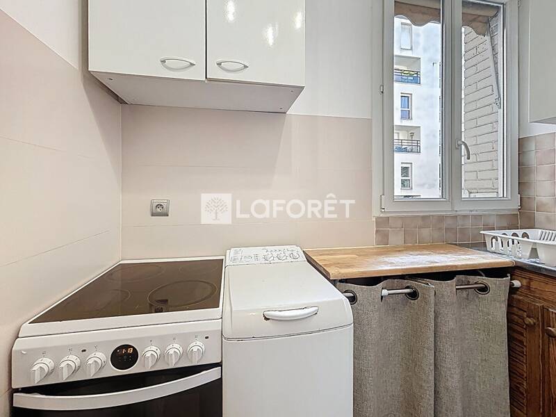 Affitto appartamento di 32 mq a Courbevoie