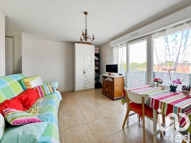 Appartamento di 1 locale a Pontault-Combault (77340)