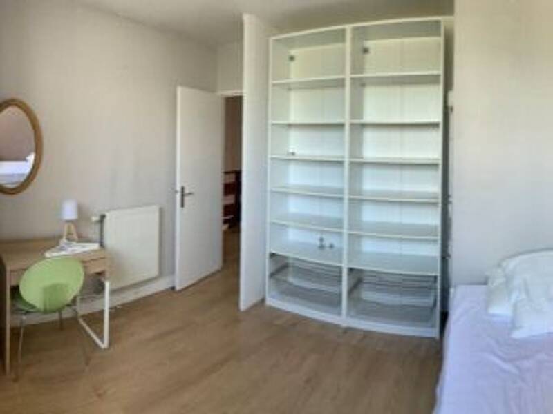 Rental apartment of 88sqm in MASSY