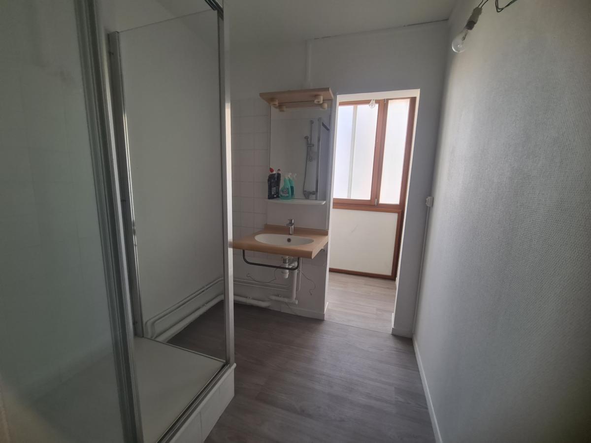 Affitto appartamento di 75 mq a MALAKOFF