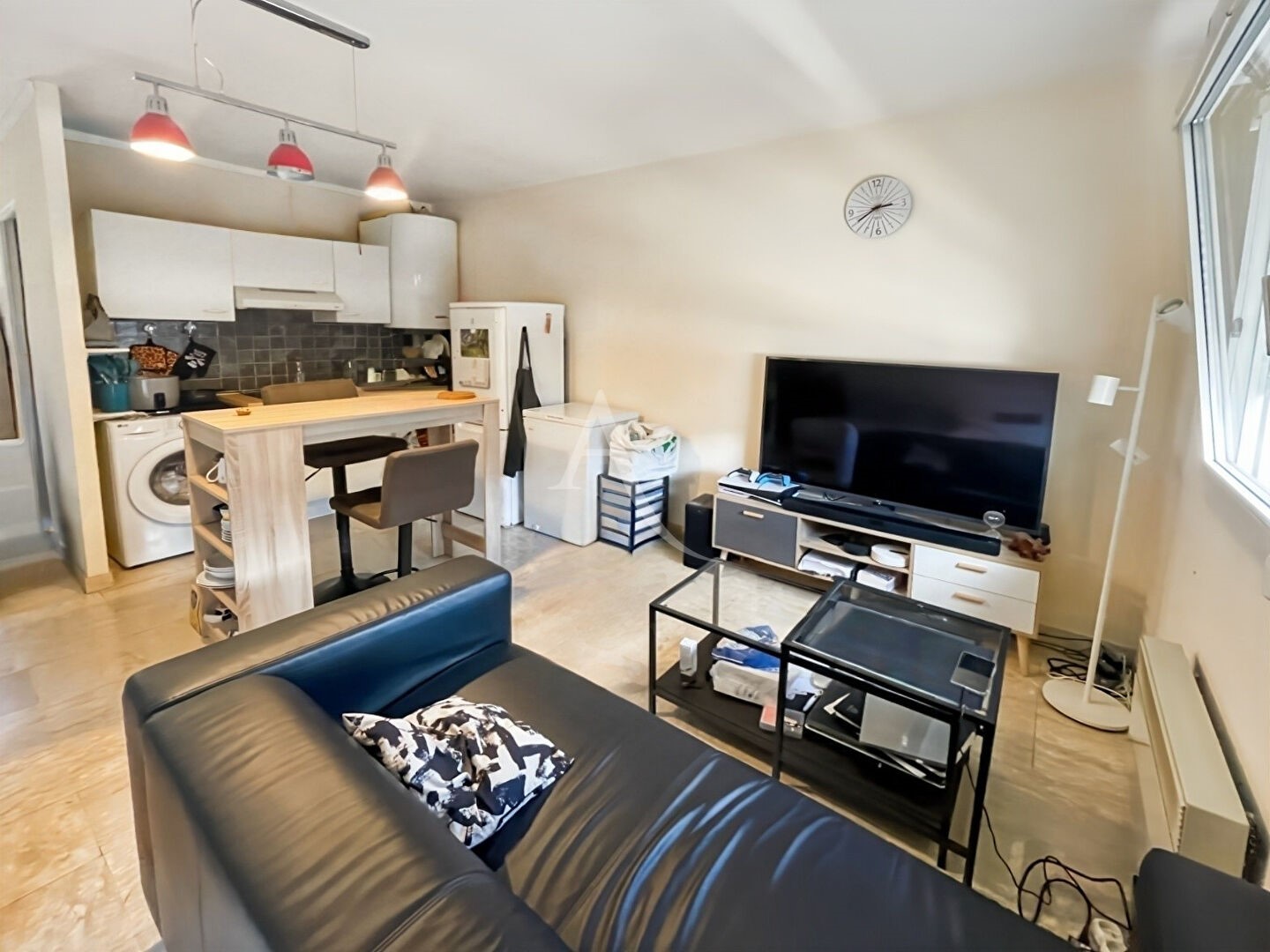Vente appartement de 29m2 à SAINTE GENEVIEVE DES BOIS