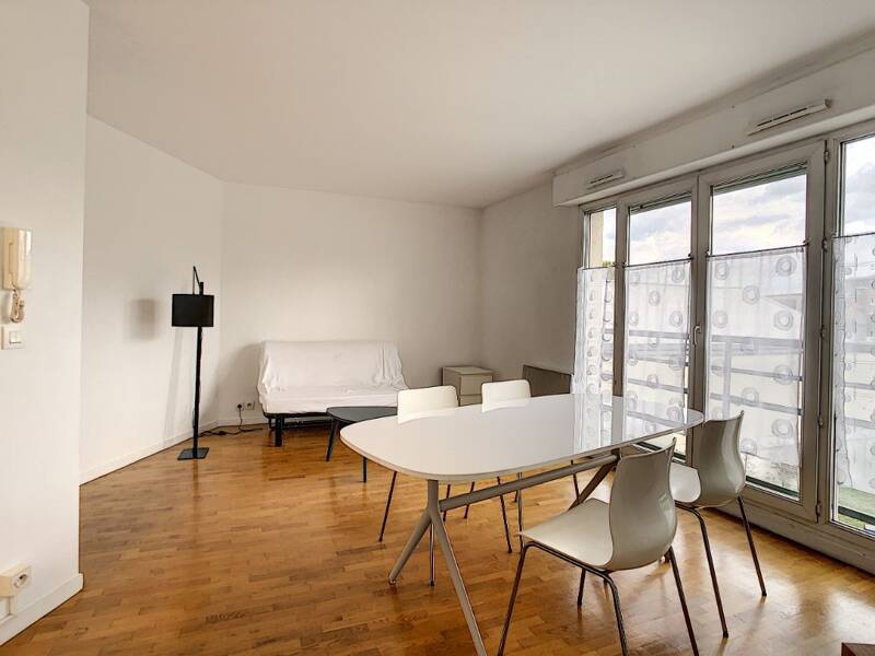 Location appartement de 29m2 à COURBEVOIE