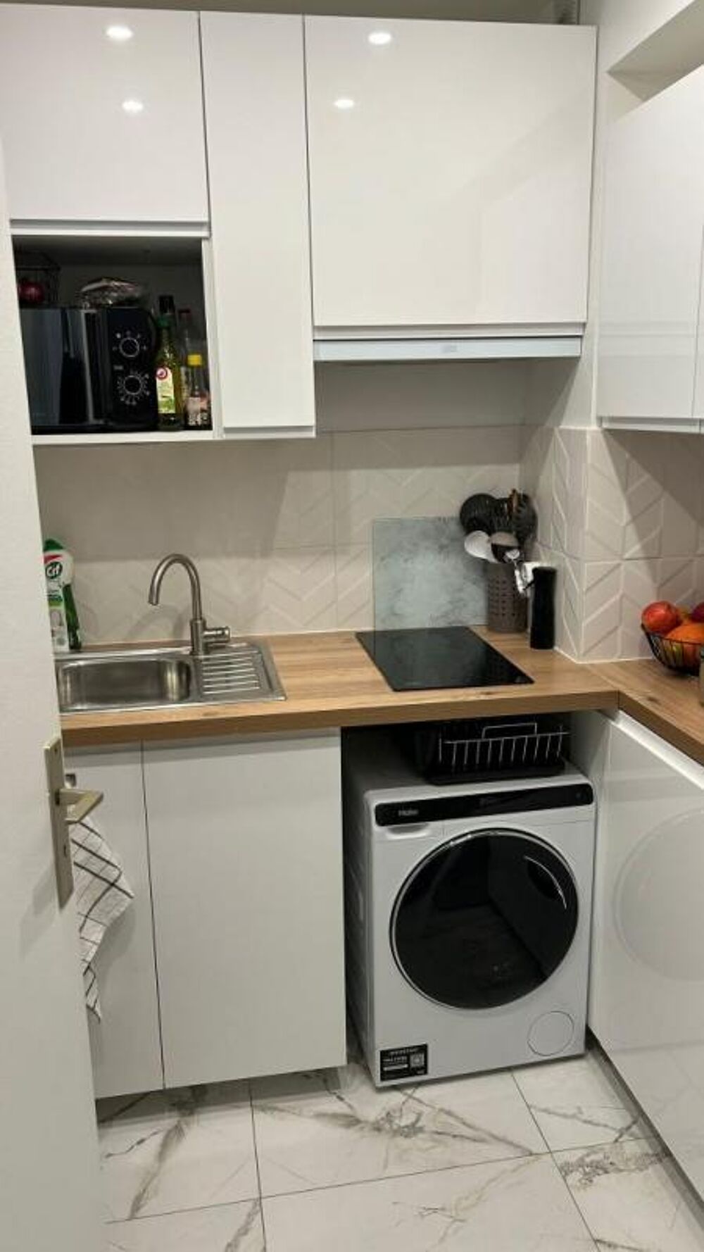 Rental Studio Apartment 28 sqm