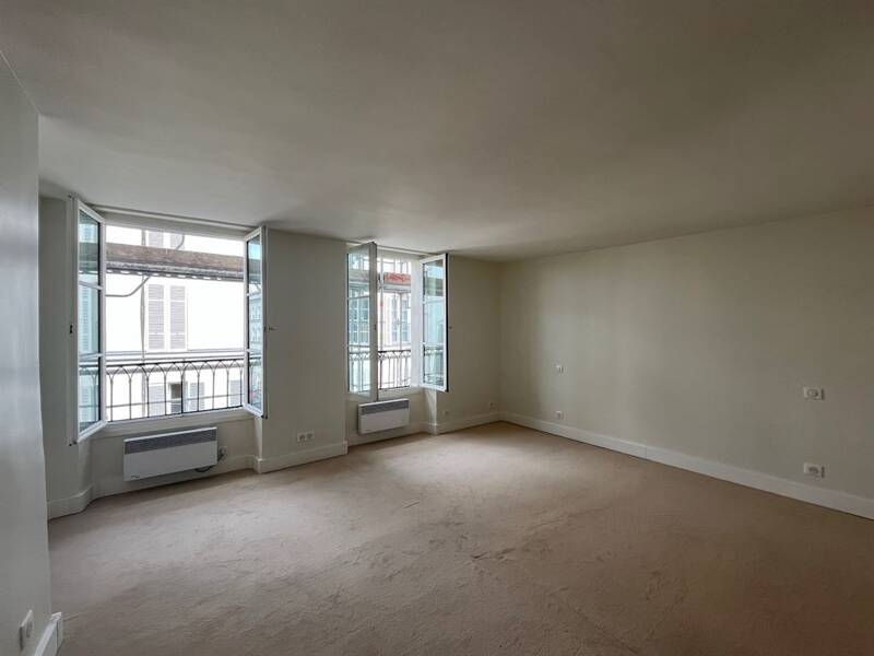 Apartment for rent, 71 sqm, in PARIS 7